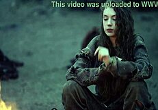 Fantasy baremaidens at the campfire 😍