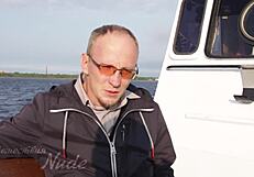 Nude model flashes in public outdoor settings