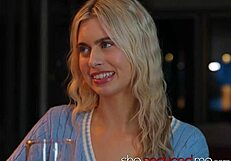 Blonde Milf Serene Siren Seduces Teen Jill Kassidy