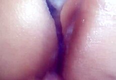 परिपक्व लैटिना एमेच्योर ग्रुप में तीव्र एनल चुदाई की चाह रखती है