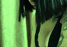 Novinha Libanesa Zarah Santti Me Fez Uma Bela Massagem Não Se Aguentou E Se Acabou No Meu Pau