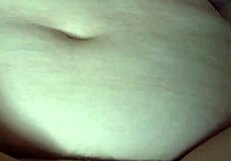 अनहोलीफीनिक्स अपनी बड़ी चूचियां और गीली चूत tease करती शॉकिंग फिनिश के साथ