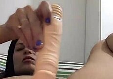 Portuguese Amateur Woman Explores Intimate Pleasures With Partners