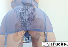 Buxom blonde Olivia Austin aids excited customer to finish off