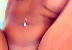 Morena Perfeita Cavalgando Na Rola