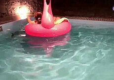 हॉर्नी एशियन हेंटाई स्लट्स खुली चुदाई!