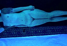gigi breeze's relaxing blacklight massage session with teen vibes