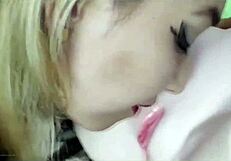 दाना बार्ज़ागली की ओरल स्किल्स मास्टर करने की ट्यूटोरियल टैंटली मॉडल के साथ!