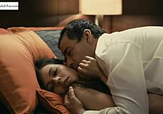 मार्टिना गार्सिया की 2010 की स्टीमी हॉट सीन