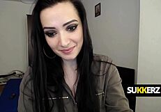 i watch alina's russian webcam sessions on sukkerz com