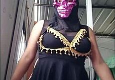 the president's secretary does an erotic arab dance for her horny boss 😏💃