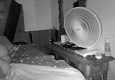 Hot Latina Shows Ass Out Without Panties In Capota!