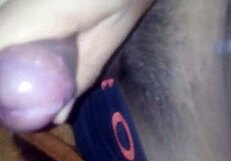 Me masturbo para mi mejor amiga