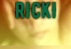 Hey tío, you're here, I'm so hot, let me suck your dick