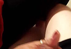 hairdresser gives intense handjob leading to cumshot