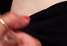 hairdresser gives intense handjob leading to cumshot
