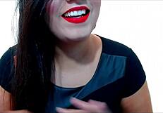 बड़े चुचे गांड से गाइडेड मुठ मारने वाली जोई