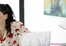 Can this glamour lesbian resist licking her assistant's pussy at work?