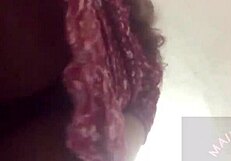 मेरी लैटिना पड़ोसन की स्कर्ट के नीचे घरेलू नजारा