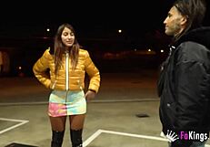 वाह! सड़क पर मिली जेनिफर की लैटिन गांड को पब्लिक में डॉगीस्टाइल में रगड़ा