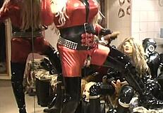 roxina2007 dancing her pussy girl routine in the 030307 wmv video