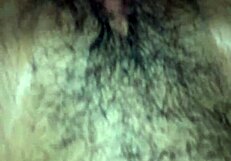 मेरी पतली वाली क्रेमपाई के लिए गिड़गिड़ाती