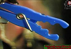 german domme dominates slave in latex 😈