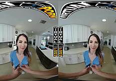 Valerica Steele gets dirty cleaning dishes in this virtual porn scene.