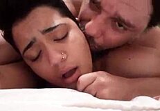 ब्लूजाओ दुडा हगनन को जोरदार चुदाई से चुदवाता लाउड चीखें