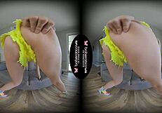 Solo gal Carolina Sweets fingers her shaved pussy in VR