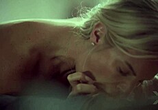 मिसैक्स कहानी ऑपरेशन मम्मी Rachael Cavalli के साथ स्टॉकिंग्स में