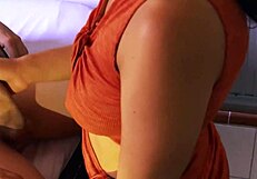 La Madrastra Meets Old Love In Hotel Bar For Passionate Night In Room