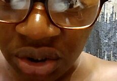 Hey, this ebony solo babe licks and fingers her wet pussy for custom request 😘