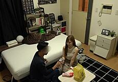Hidden Cam Pickup Leads to Wild Sex with Bright Kansai Gal Akari-chan!