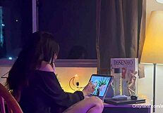 Fucking my girlfriend on her desk? So hot and shaved!