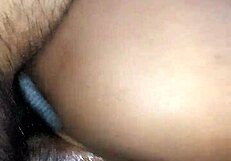 उसकी गांड चूत पर नारियल कम बहुत उत्तेजक है?