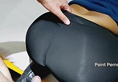 बड़ी गांड वाली लातीना की गांड और चूत मोटल में चोदी