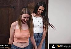 omg, kenzie taylor banging stepdaughter laney grey and bestie on kitchen table 😍