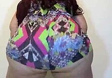 Brazilian BBW Bruninha GG Shakes Her Big Ass