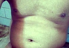 Indian Gay Bottom Takes Golden Shower