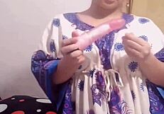 Watch me, need a man to satisfy! 😘