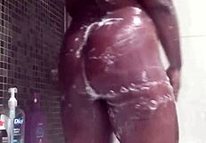 i'm in the shower, reddy for that cum all over me, close up veiw