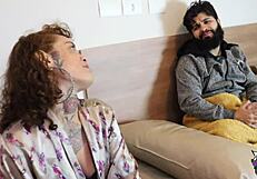 Larguei Meu Marido, Fucked Vizinho on Sofa