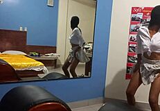 Nubile MILF ebony woman amous masturbation and catwalk in front a mirror in an amateur pornography video clip