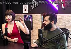 Lady Snow Fala Das Cenas De Fetiches Onde Manda O Cara Meter A Língua No Cu Dela - Lady Snow E Lord Kenobi