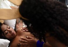 Young ebony teens scissoring and licking pussy 😈🔥