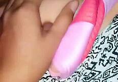 Pinay horny gets fucked missionary and creampied.