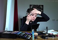 After a crazy night, Wendy Moon, fix that face makeup, will ya?