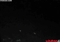 morena bunduda exibindo no carro stella loupan