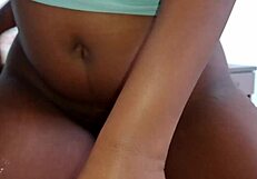 Big booty ebony beauty gives a homemade blowjob and gets fucked